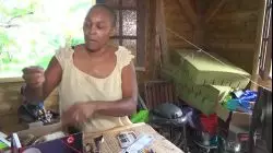 L'art du recyclage avec Annick Magne