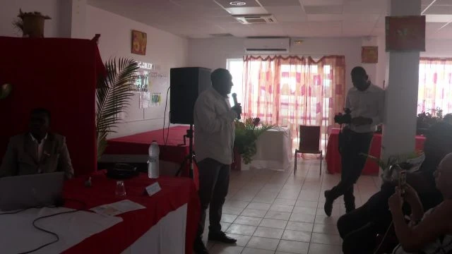 Conférence sur la maladie de Parkinson  à l'HEPAD St Louis